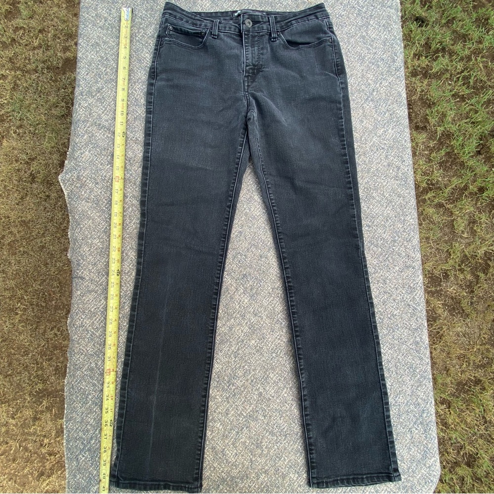 Levi's Women's Straight Leg Jeans - Black